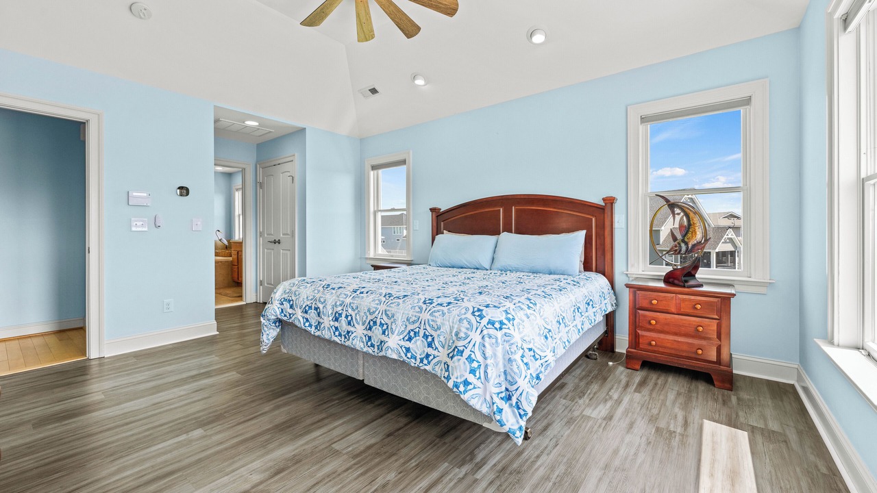 Photo of Bedroom in Manteo