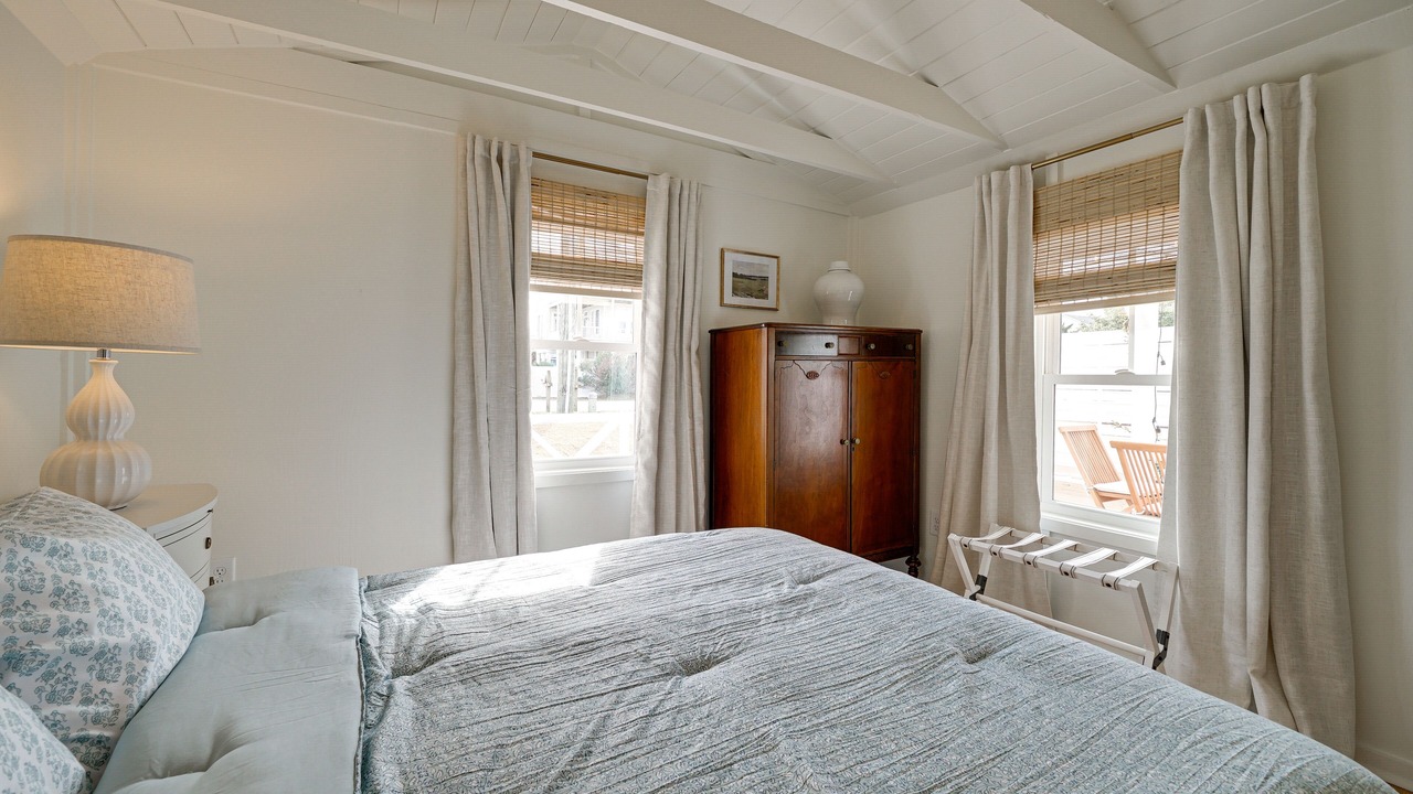 Photo of Bedroom in Surf City