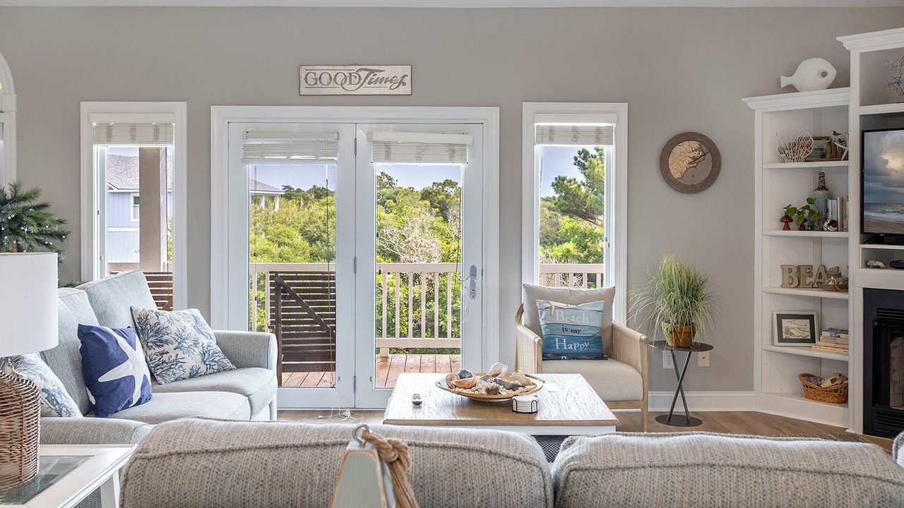 Photo of Livingroom in Emerald Isle