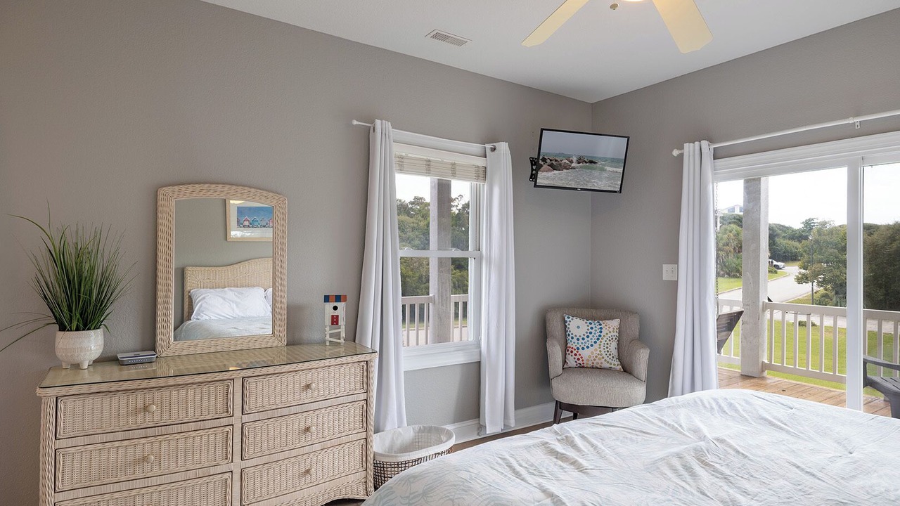 Photo of Bedroom in Emerald Isle