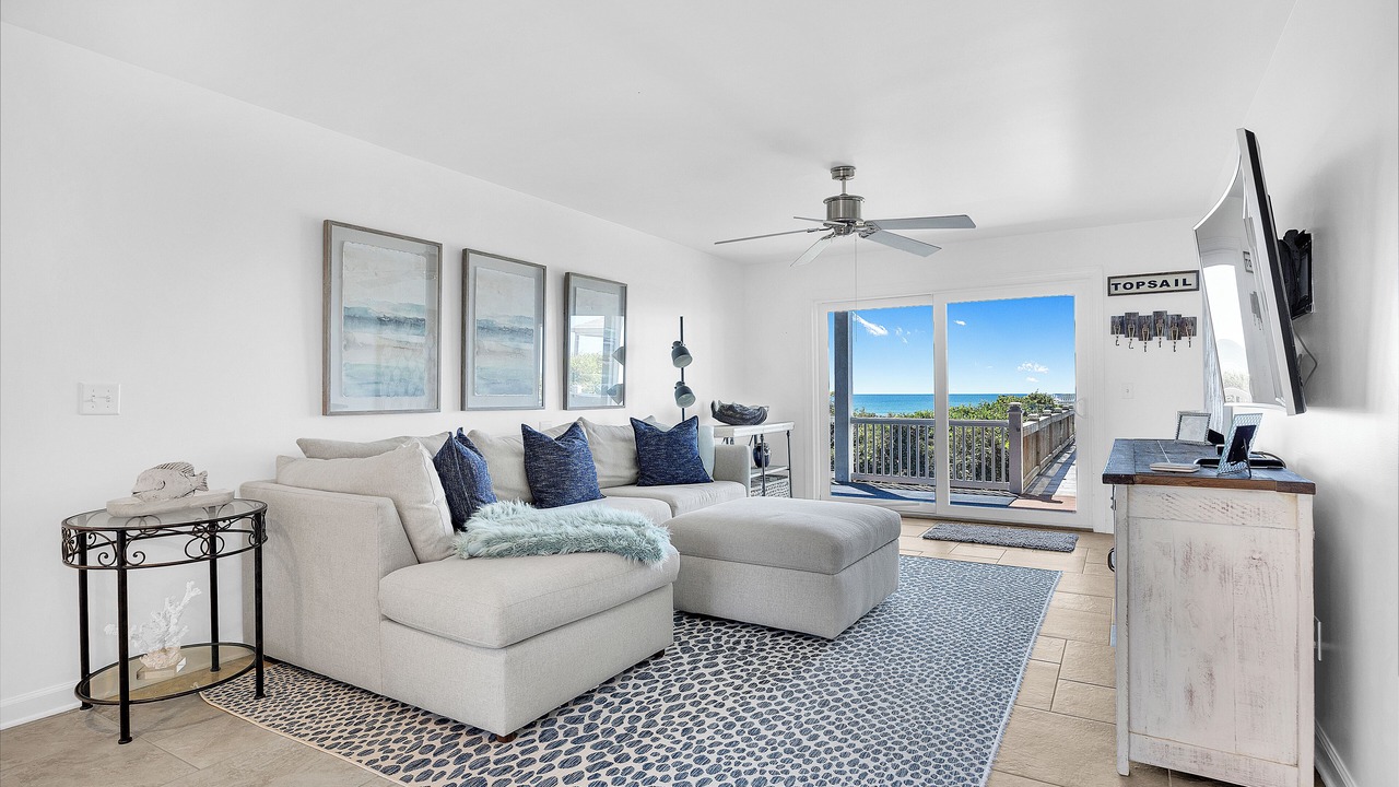 Photo of Livingroom in North Topsail Beach