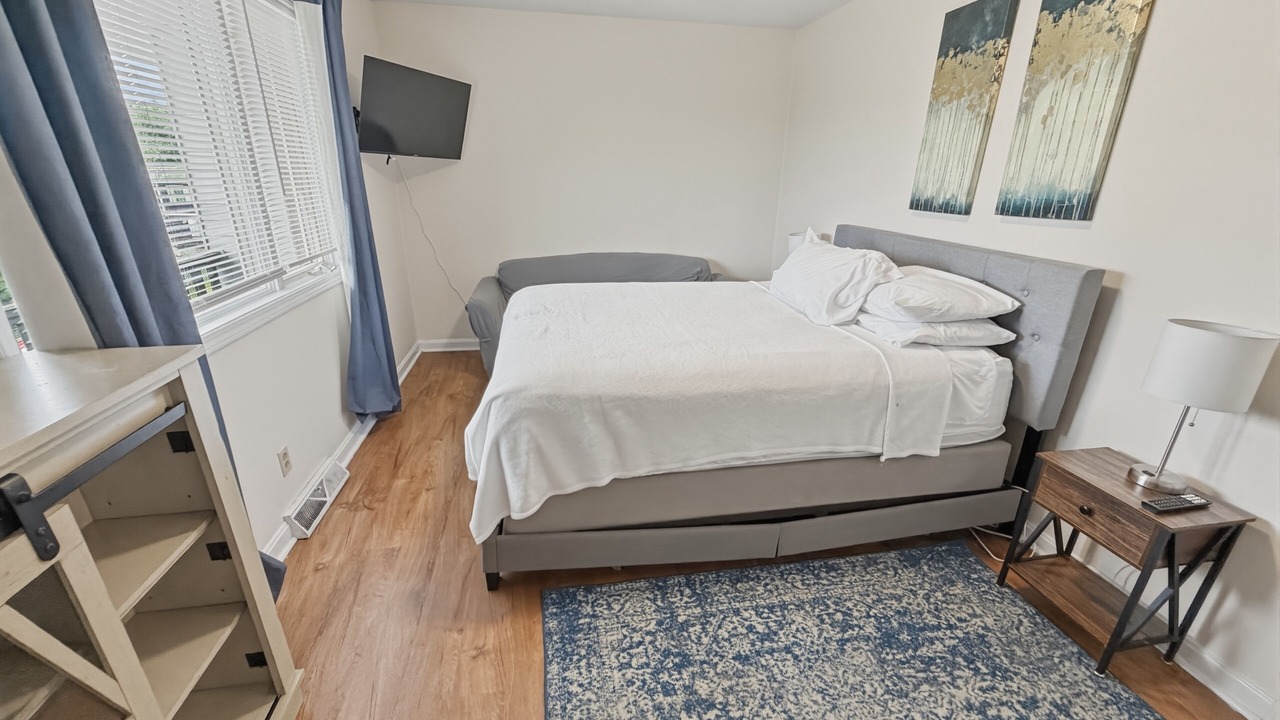 Photo of Bedroom in Radcliff