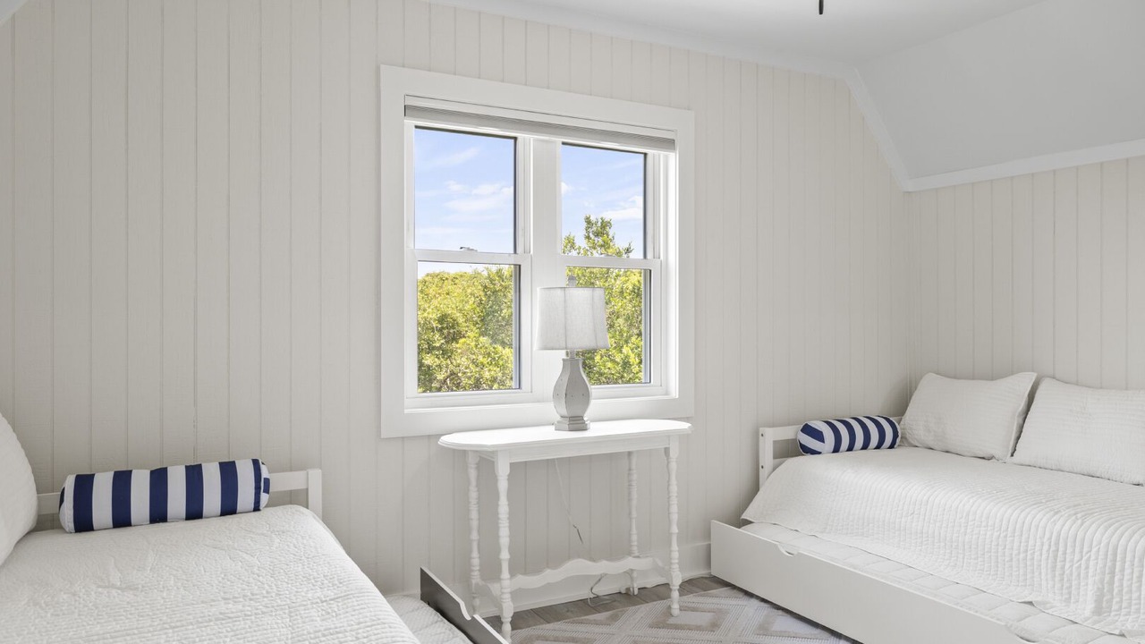 Photo of Bedroom in Emerald Isle