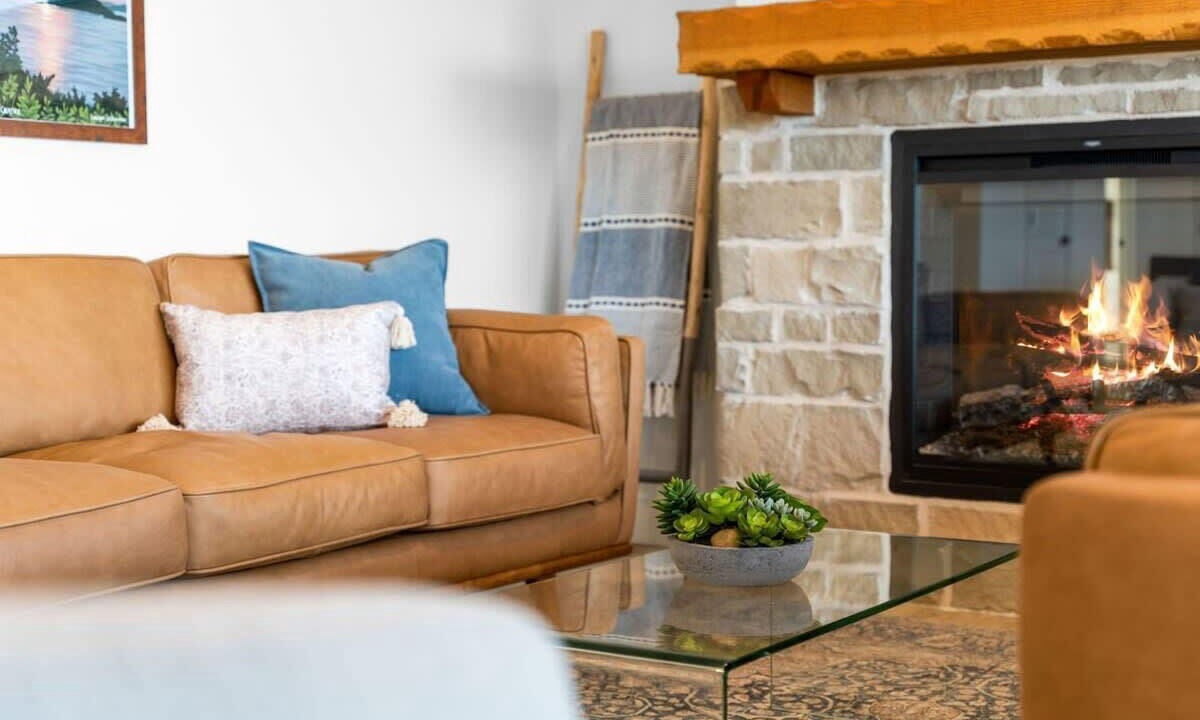 Photo of Livingroom in Kimberling City