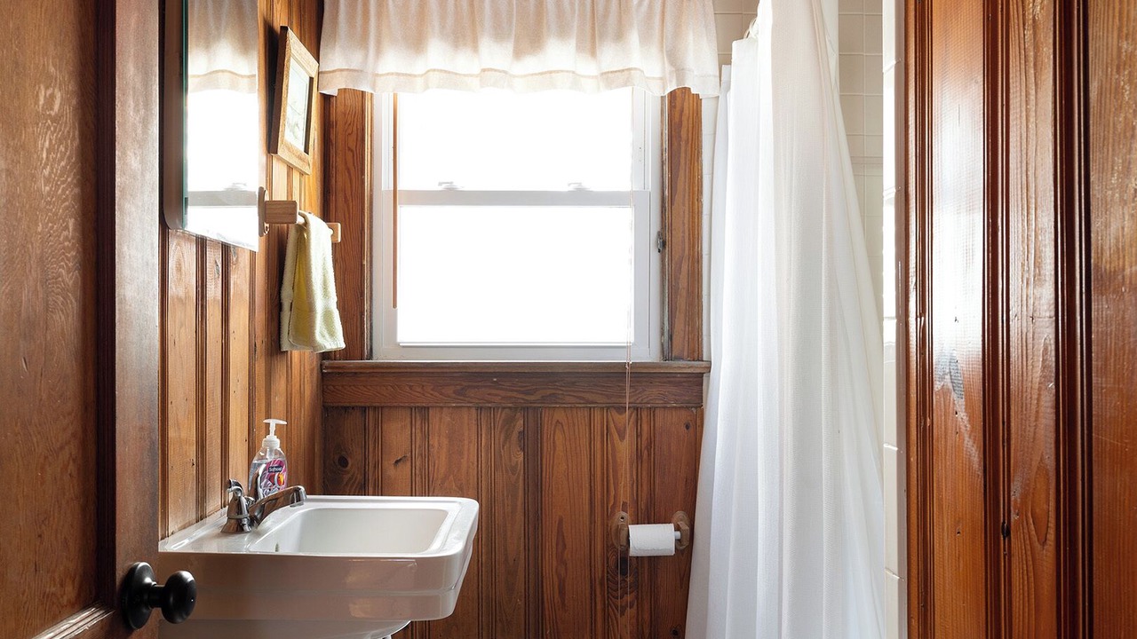 Photo of Bathroom in Atlantic Beach