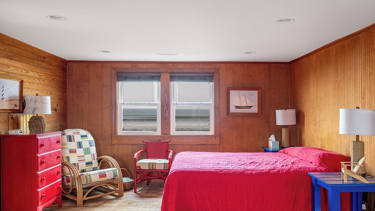 Photo of Bedroom in Atlantic Beach