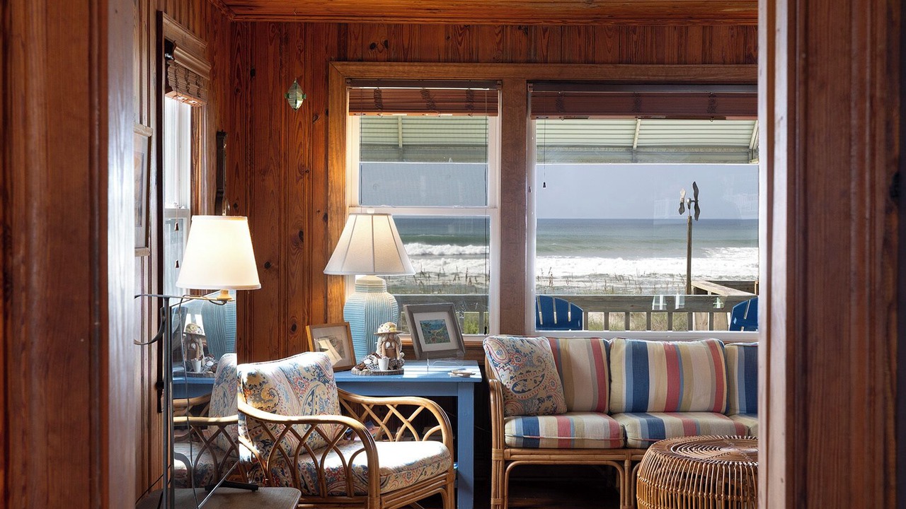 Photo of Livingroom in Atlantic Beach