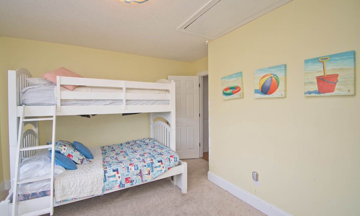 Photo of Bedroom in Emerald Isle