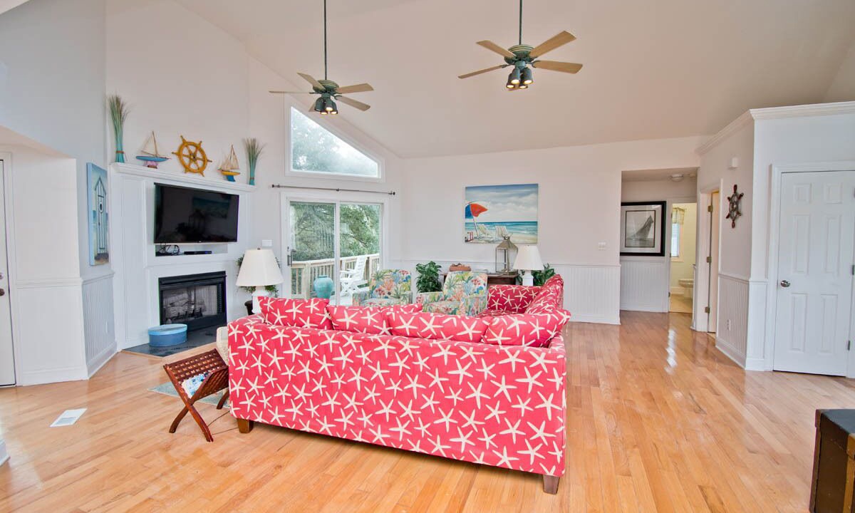 Photo of Livingroom in Emerald Isle