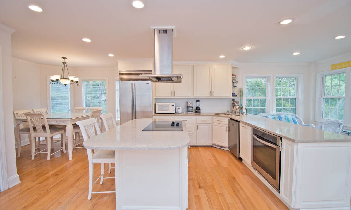Photo of Kitchen in Emerald Isle