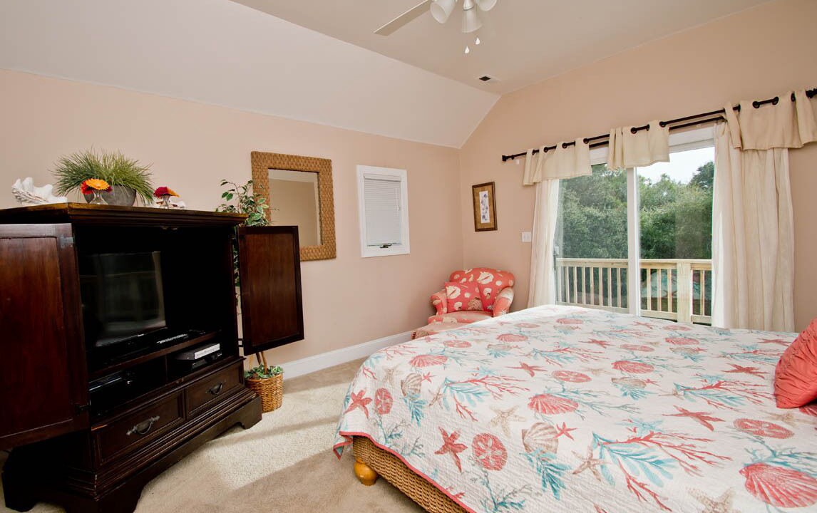 Photo of Bedroom in Emerald Isle