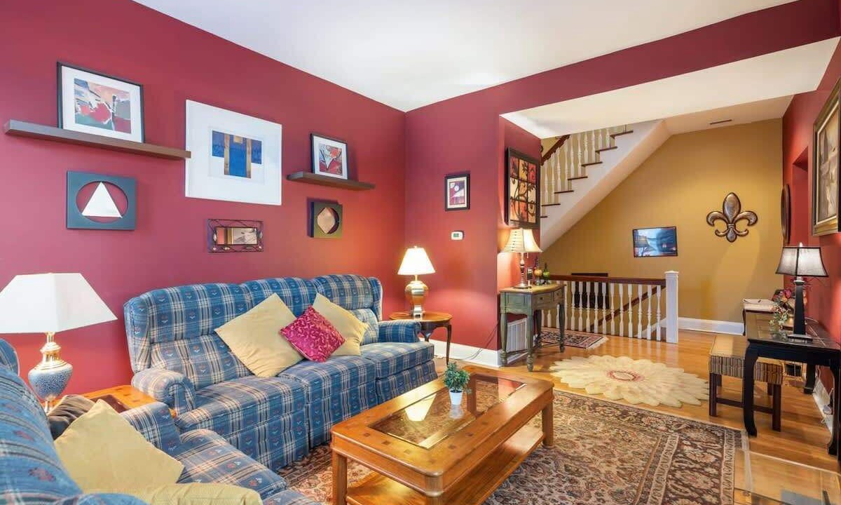 Photo of Livingroom in Old Louisville