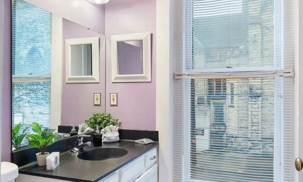 Photo of Bathroom in Old Louisville