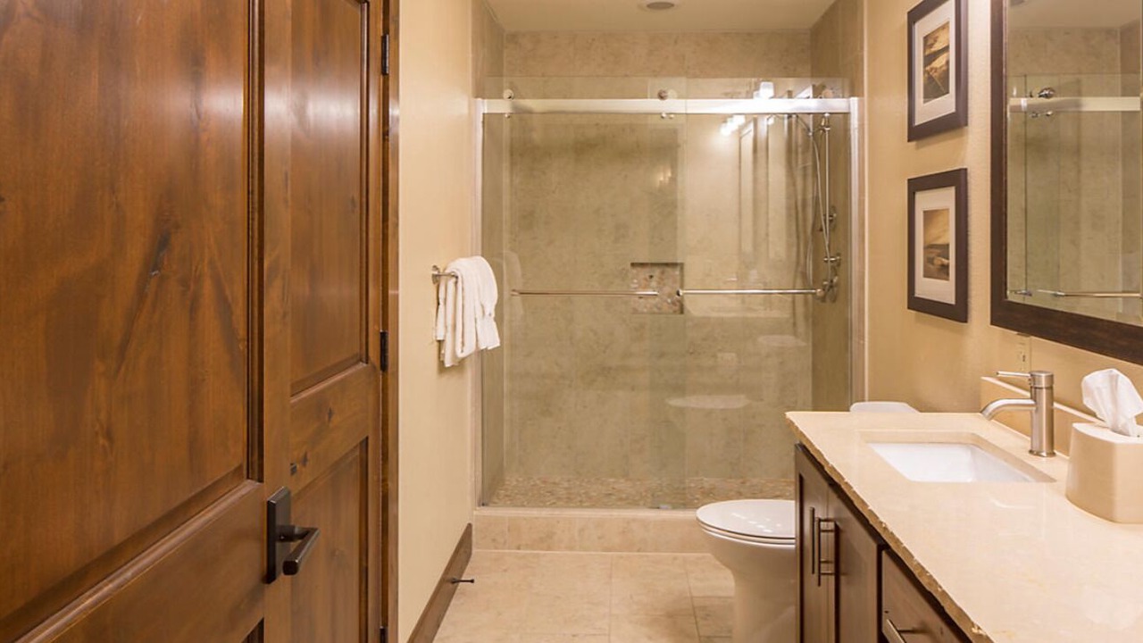 Photo of Bathroom in Big Cedars