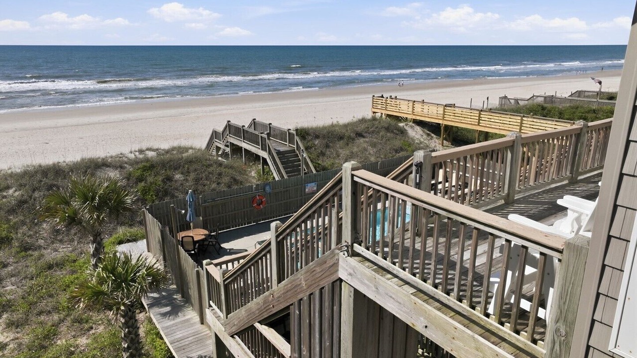 Photo of Bedroom in North Topsail Beach