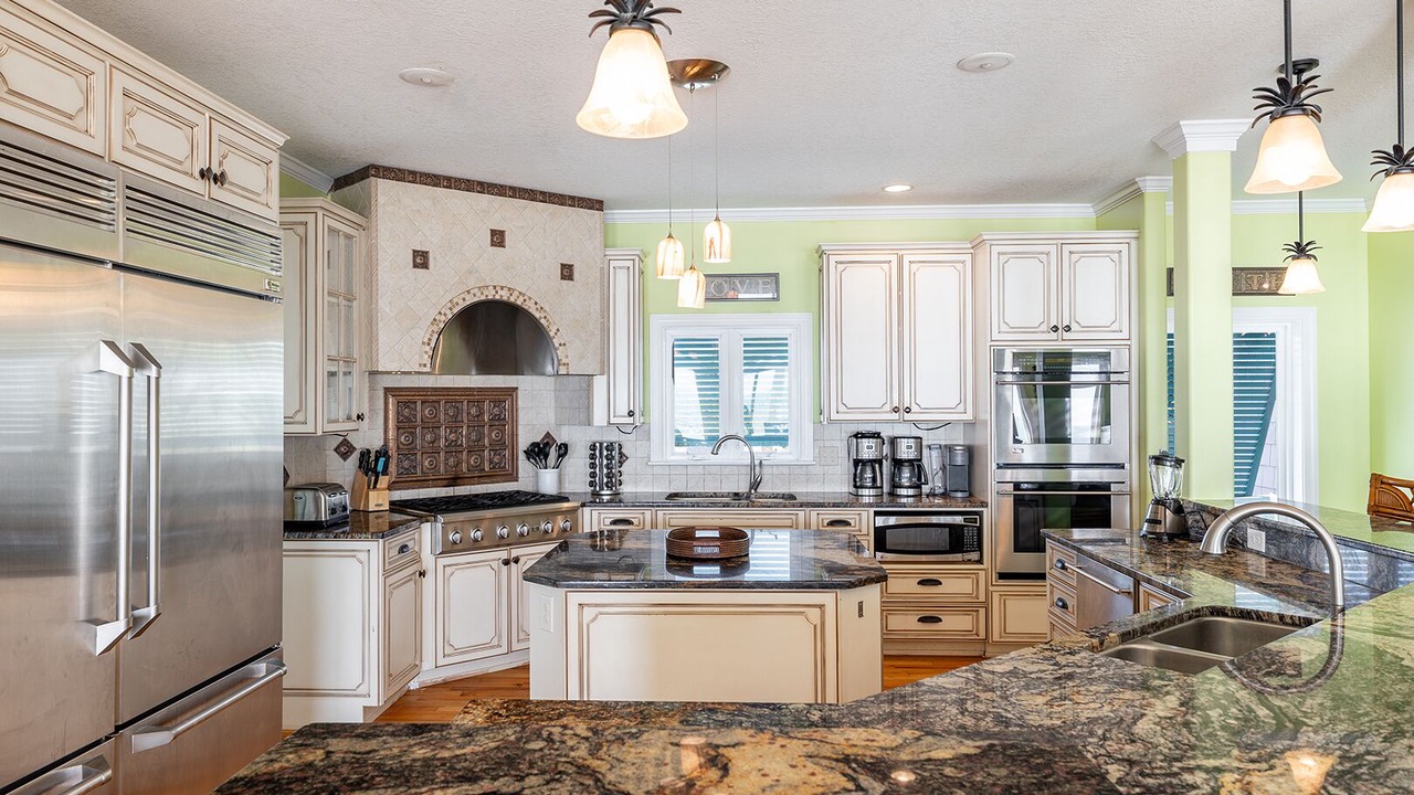 Photo of Kitchen in Emerald Isle