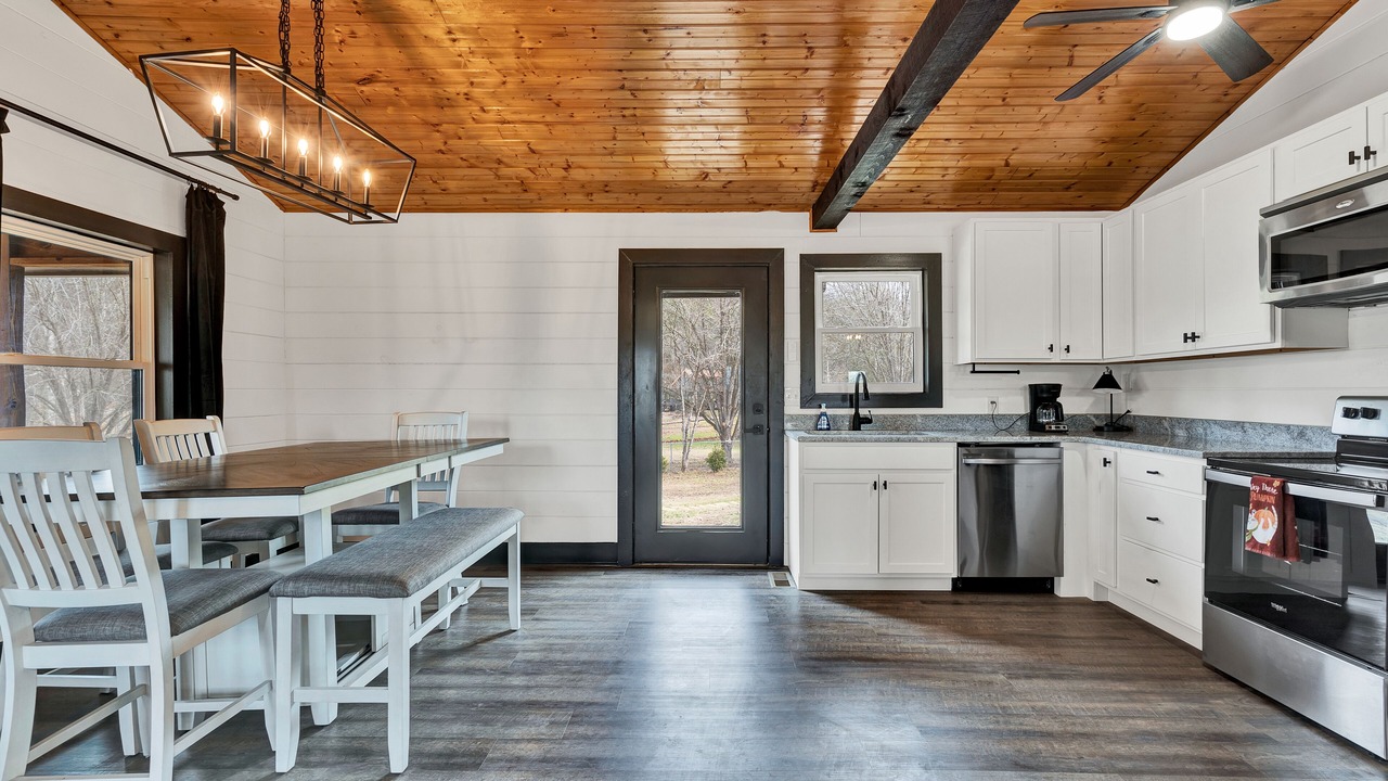 Photo of Kitchen in Chickamauga Lake