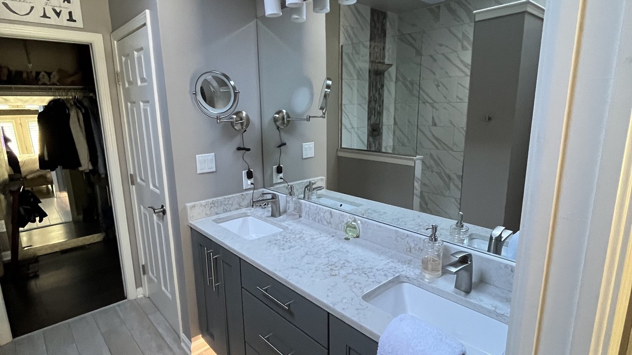 Photo of Bathroom in Buechel
