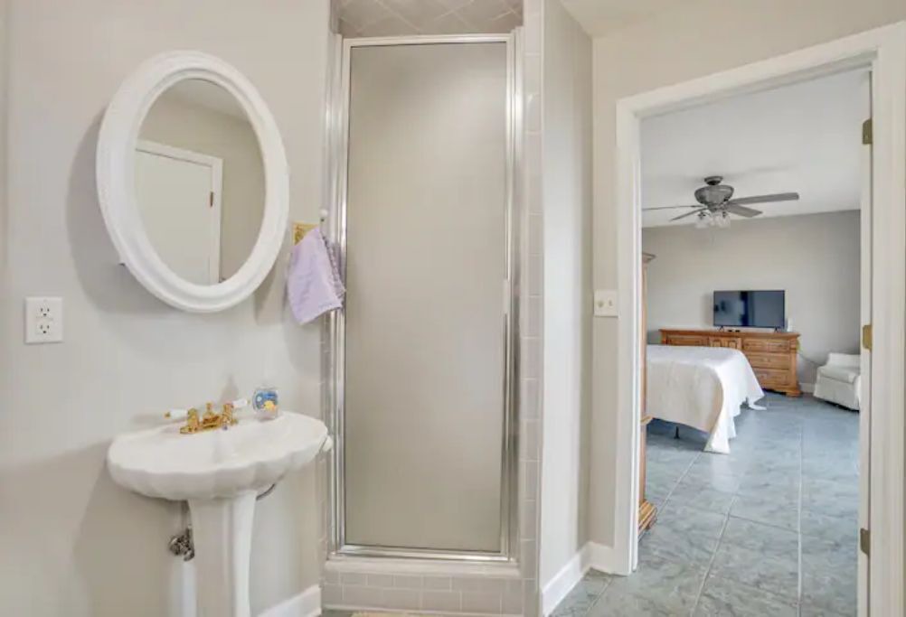 Photo of Bedroom in Lupton City