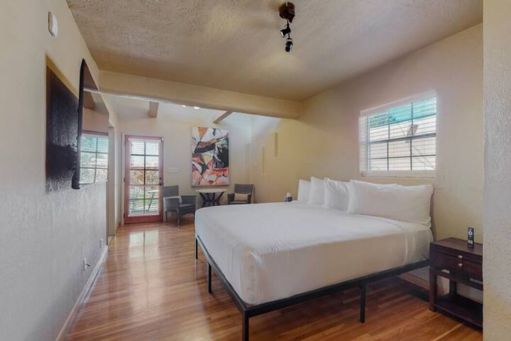 Photo of Bedroom in Uptown