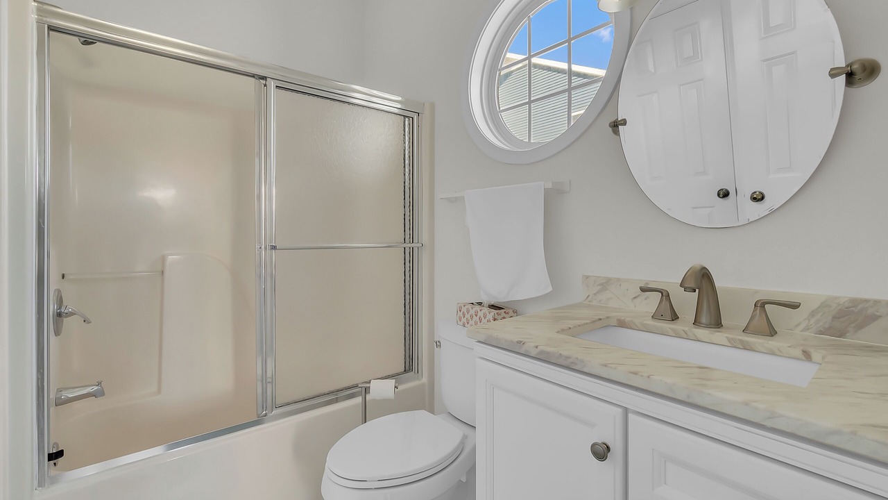 Photo of Bathroom in Emerald Isle