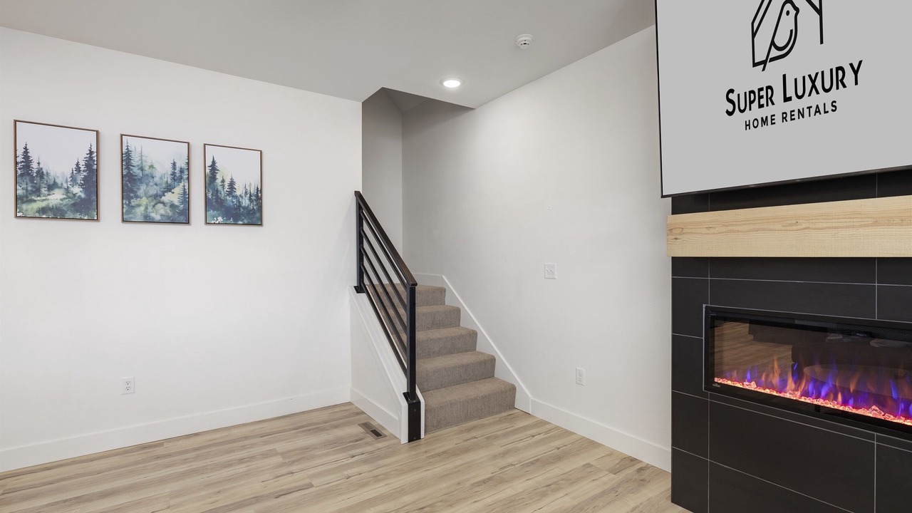 Photo of Livingroom in Hollister