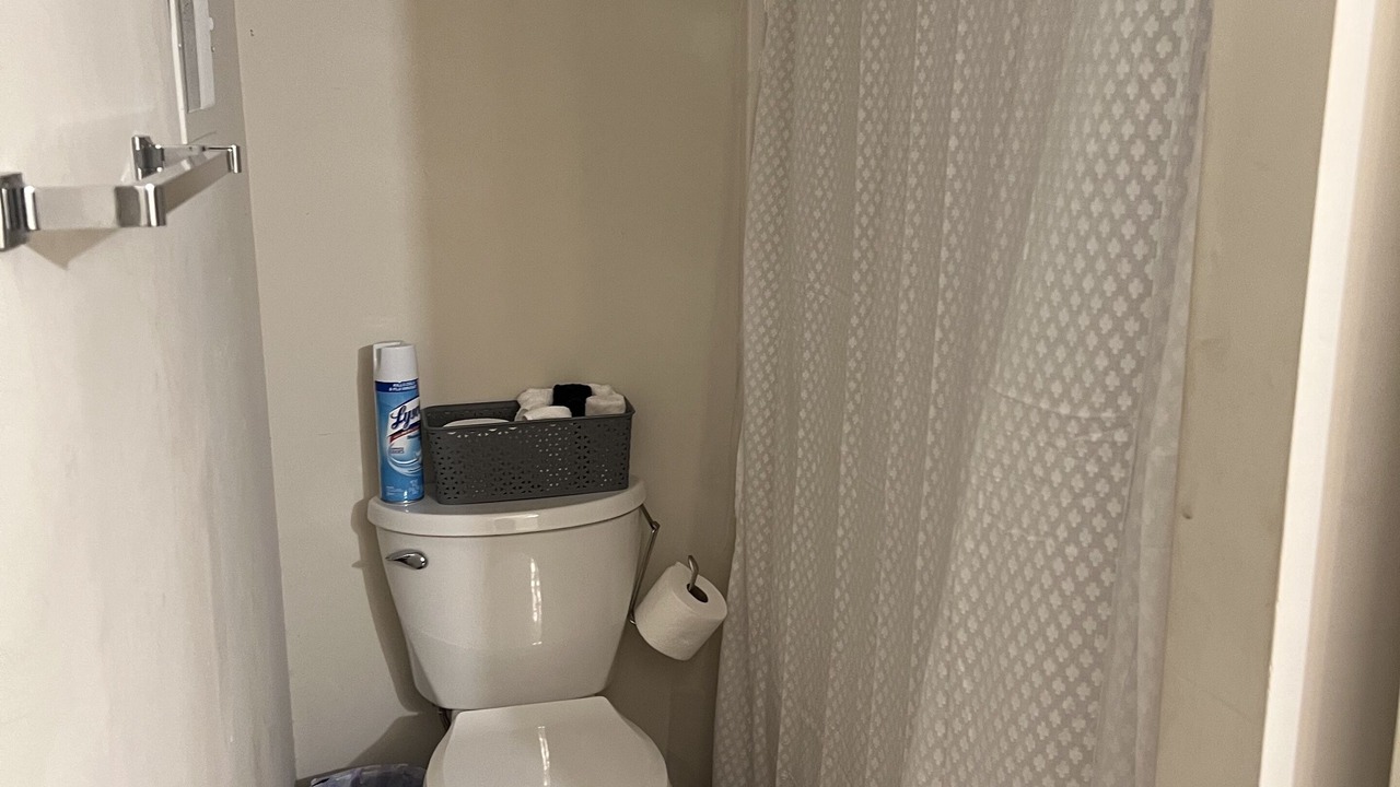 Photo of Bathroom in Counce