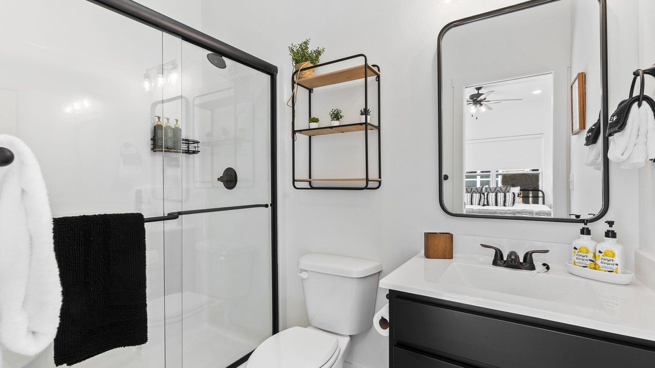 Photo of Bathroom in Kimberling City