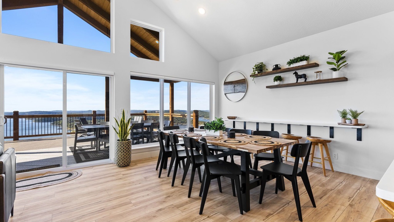 Photo of Livingroom in Kimberling City
