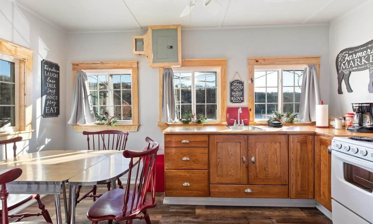 Photo of Kitchen in Rockaway Beach