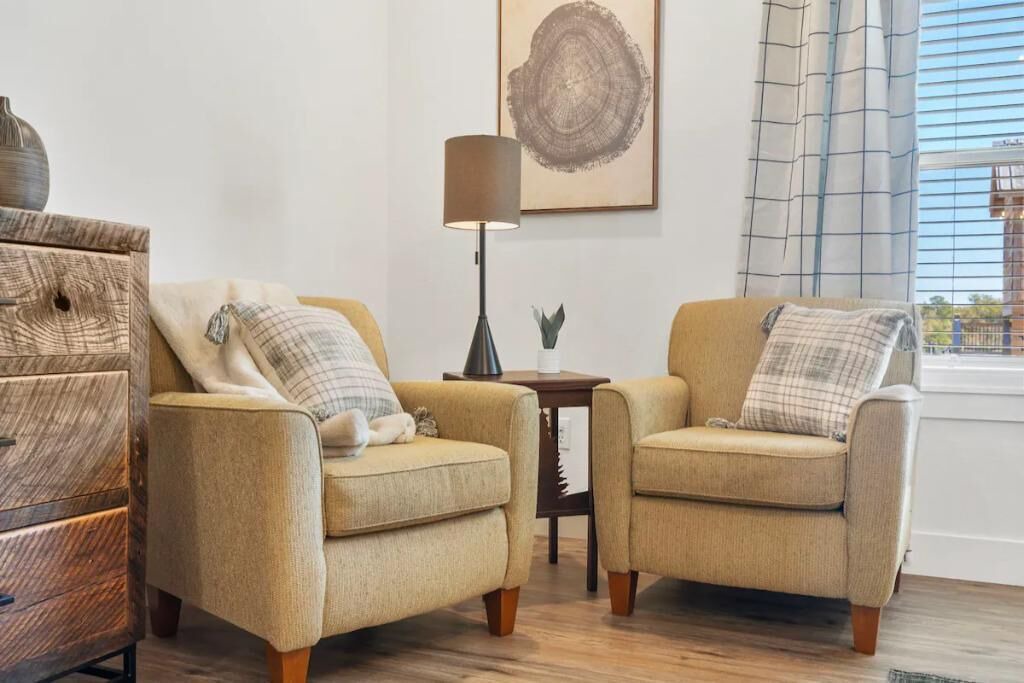 Photo of Livingroom in Kimberling City