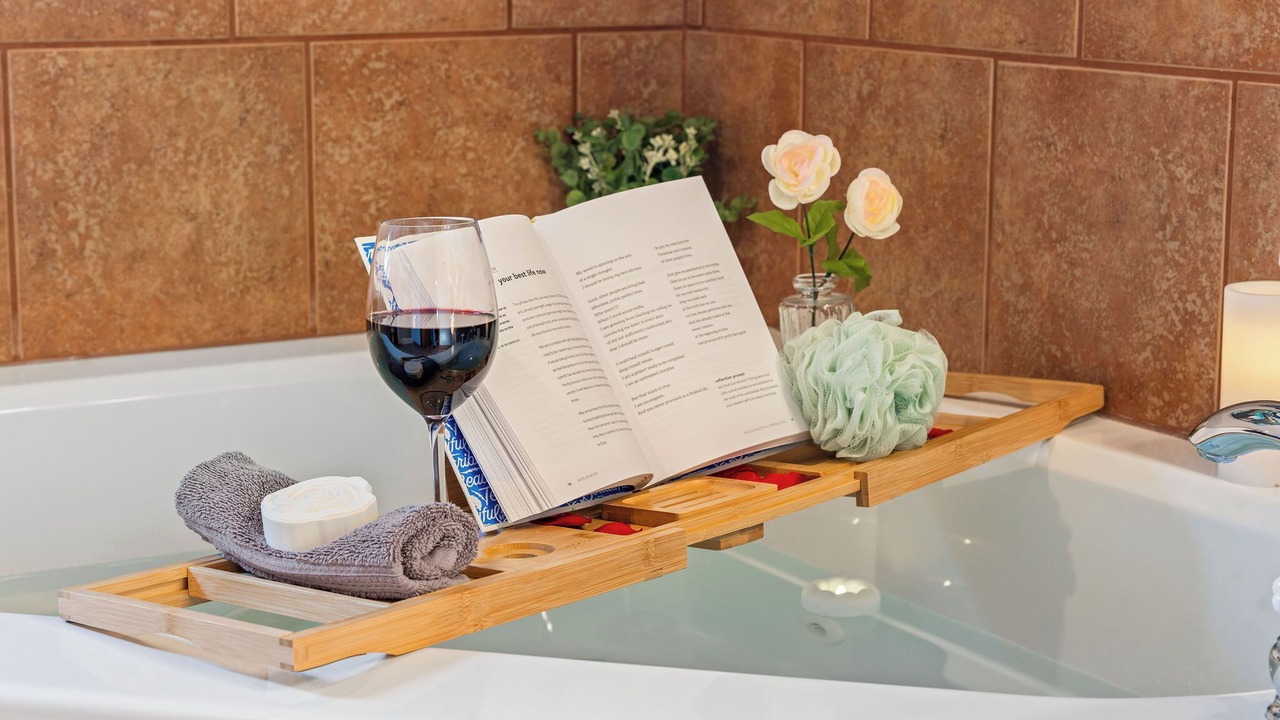Photo of Bathroom in Reeds Spring
