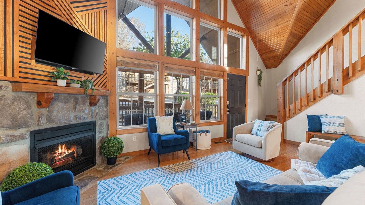 Photo of Livingroom in Reeds Spring