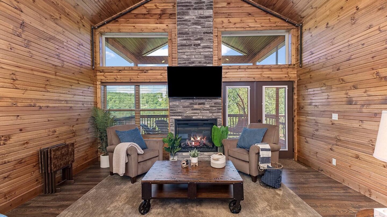 Photo of Livingroom in Reeds Spring