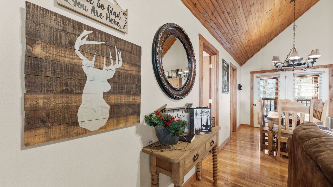 Photo of Livingroom in Branson West