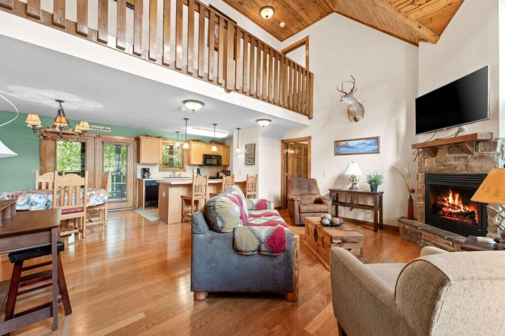 Photo of Livingroom in Reeds Spring