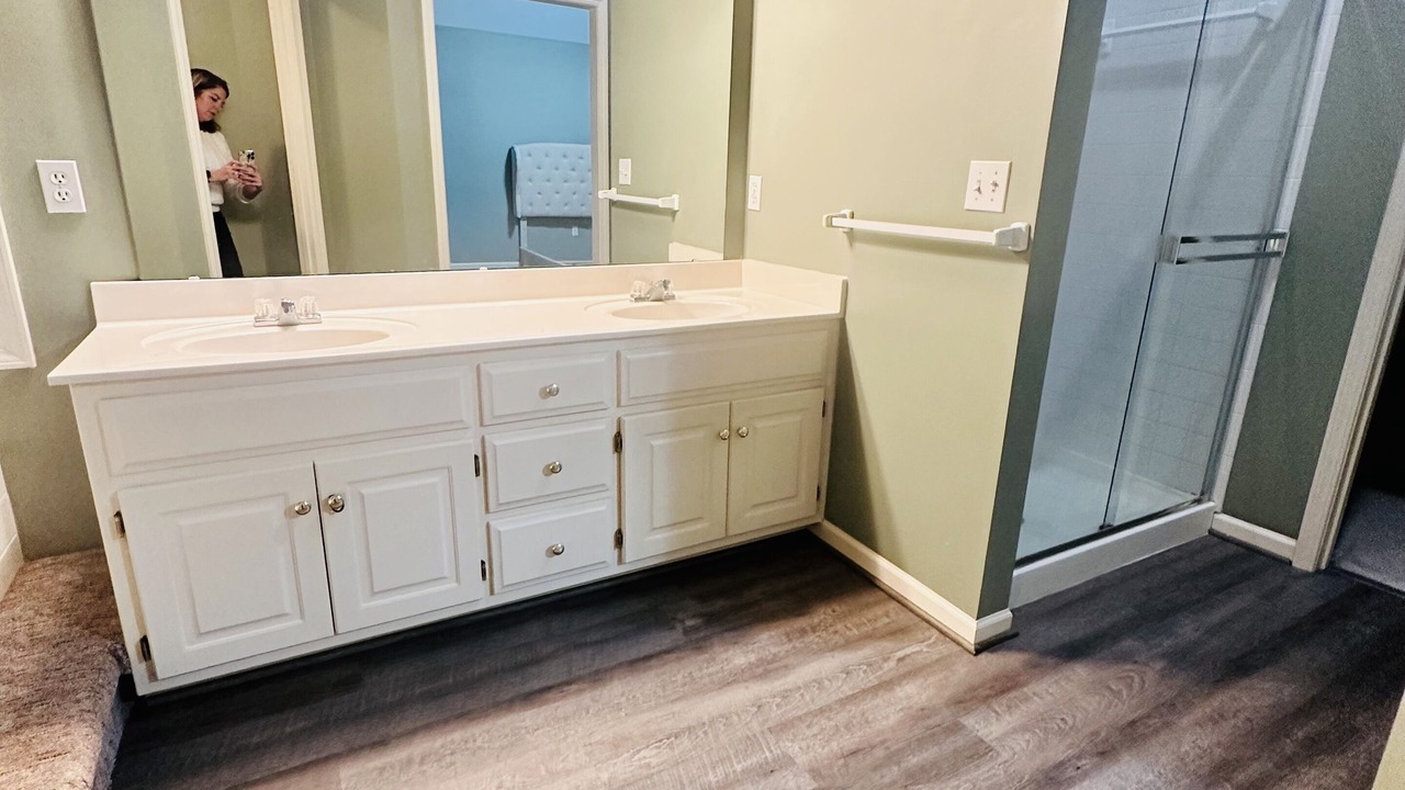 Photo of Bathroom in Leavenworth