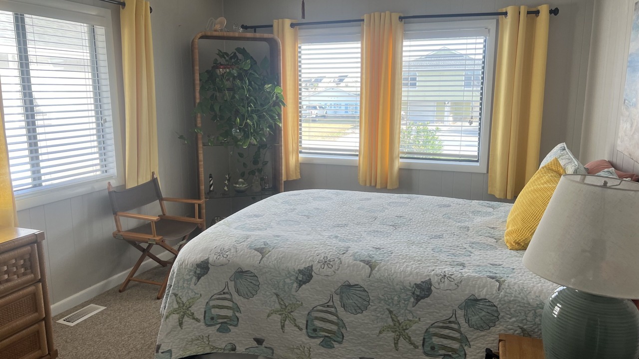Photo of Bedroom in Atlantic Beach