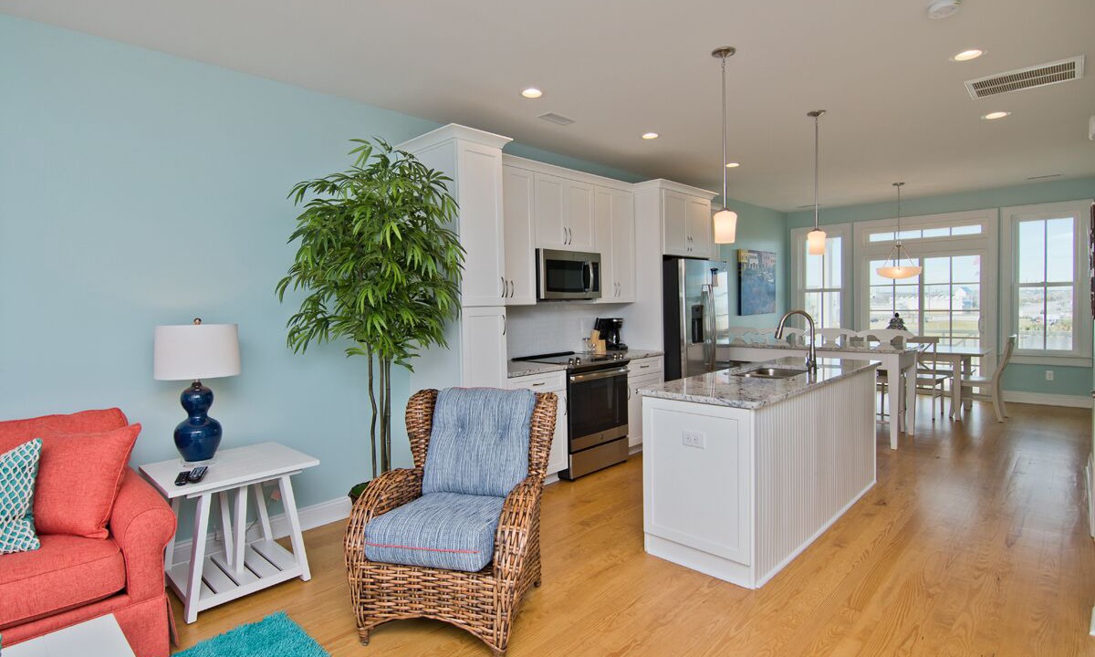 Photo of Livingroom in Atlantic Beach