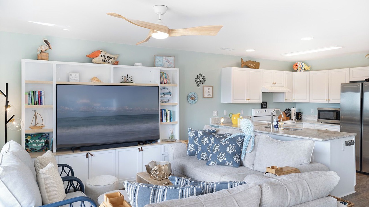 Photo of Livingroom in Emerald Isle