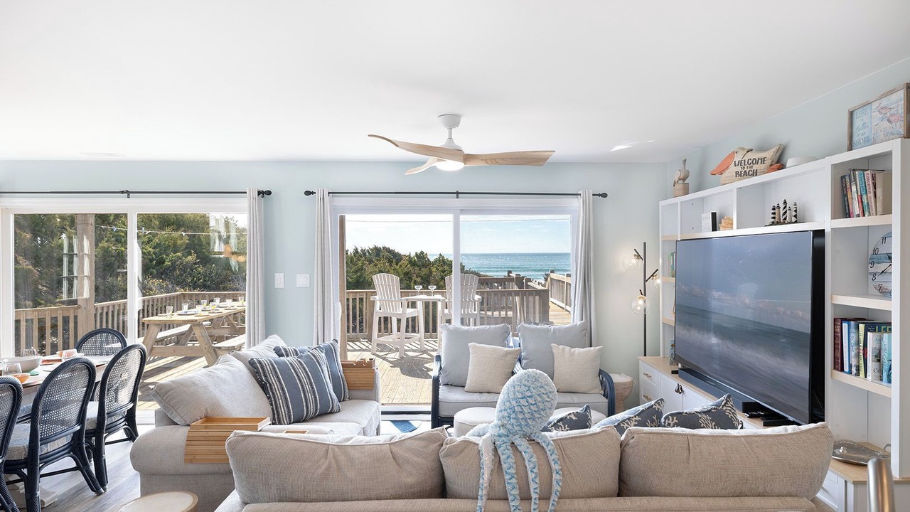 Photo of Livingroom in Emerald Isle