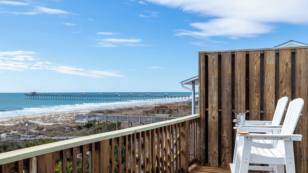 Photo of Patio Balcony in Emerald Isle