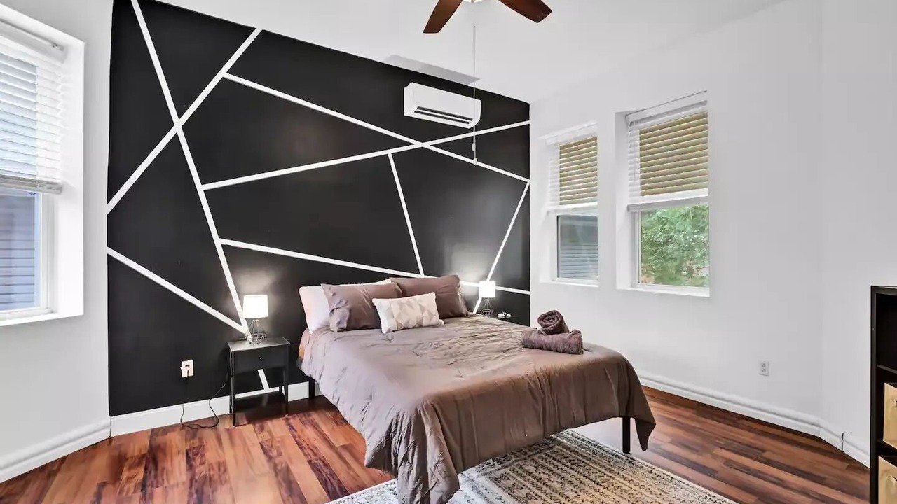 Photo of Bedroom in Shelby Park