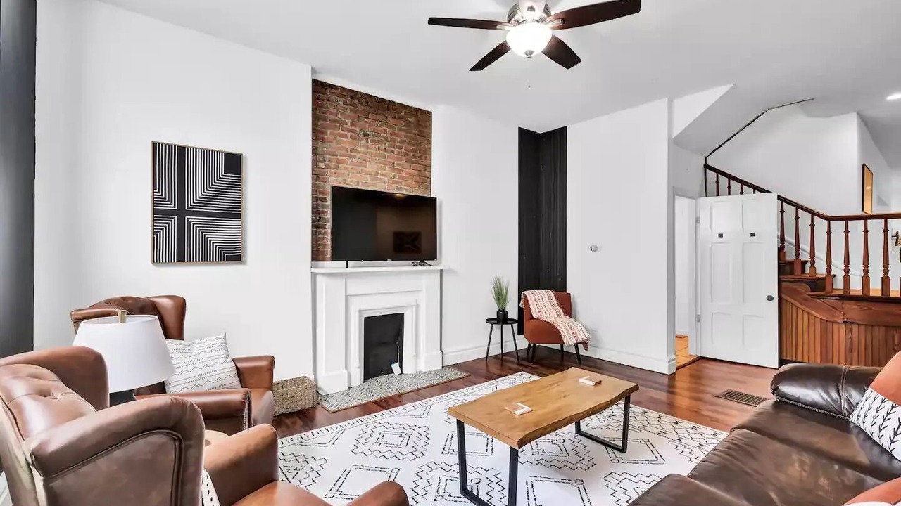 Photo of Livingroom in Shelby Park