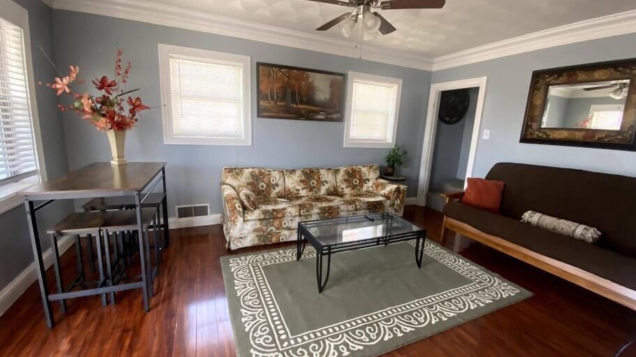 Photo of Bedroom in Taylor Berry