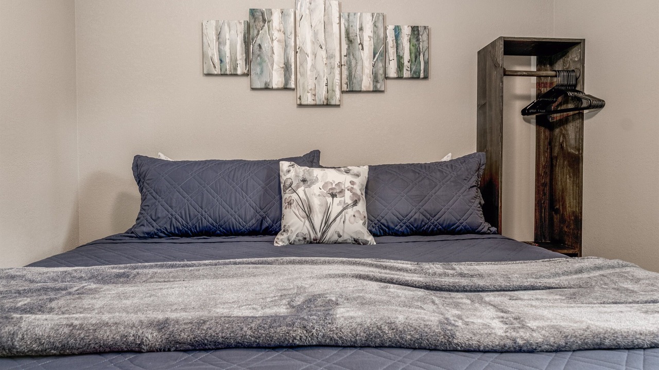 Photo of Bedroom in Branson West