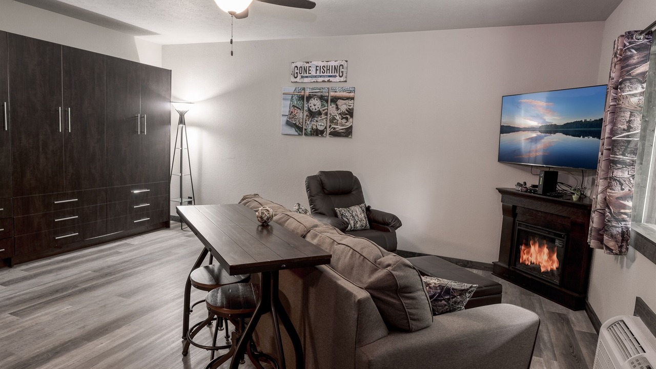 Photo of Livingroom in Branson West