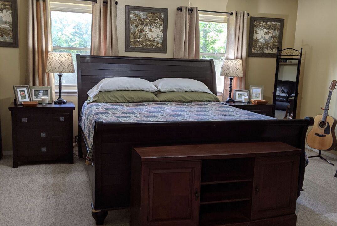 Photo of Bedroom in Booneville