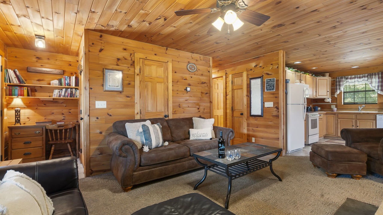 Photo of Livingroom in Big Cedars