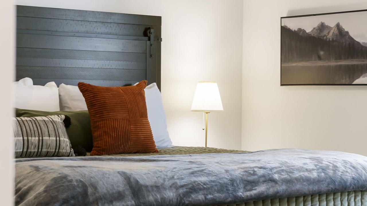 Photo of Bedroom in Hollister